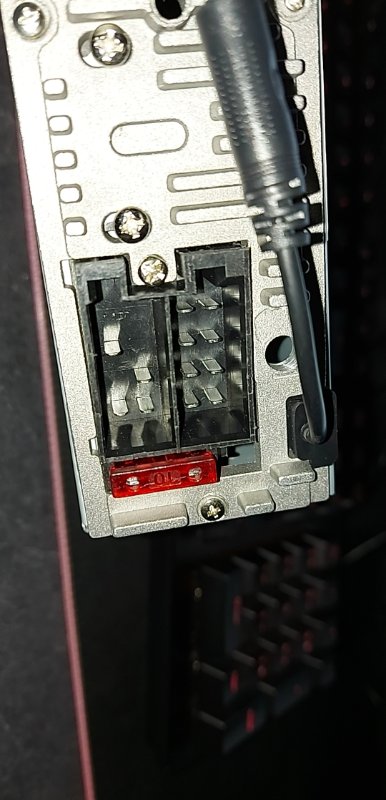Branchement autoradio.jpg