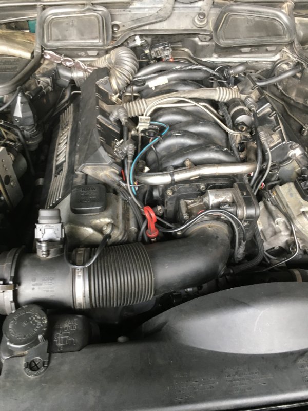 Vue_moteur_terminé_2.JPG