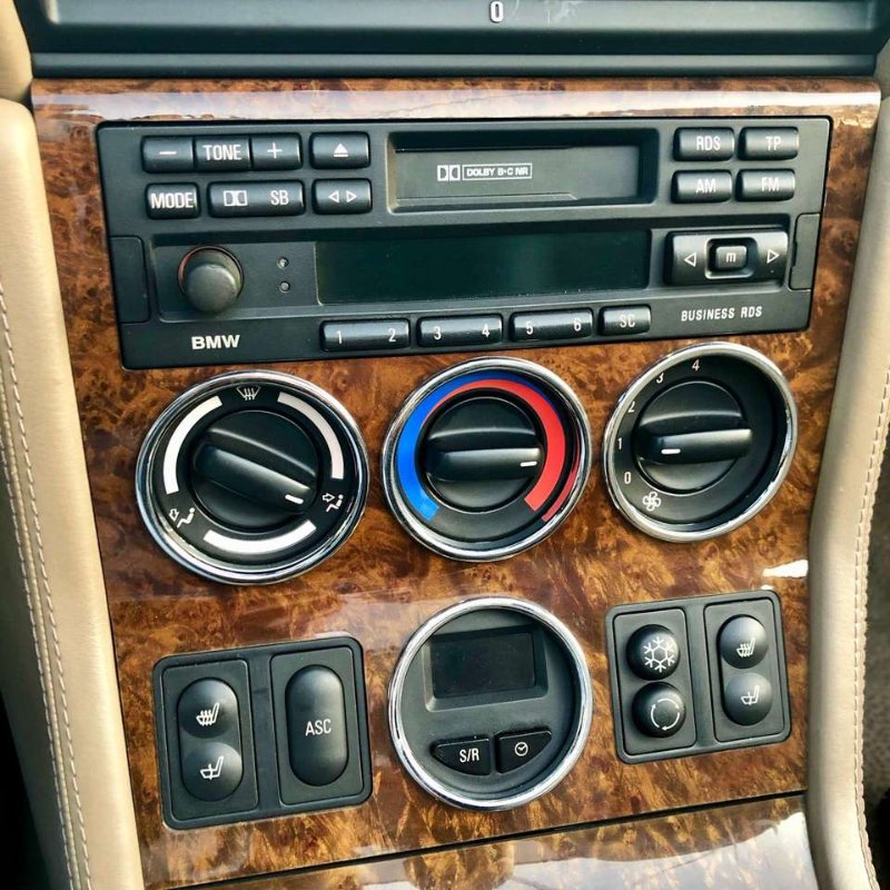 Z3 console.jpg