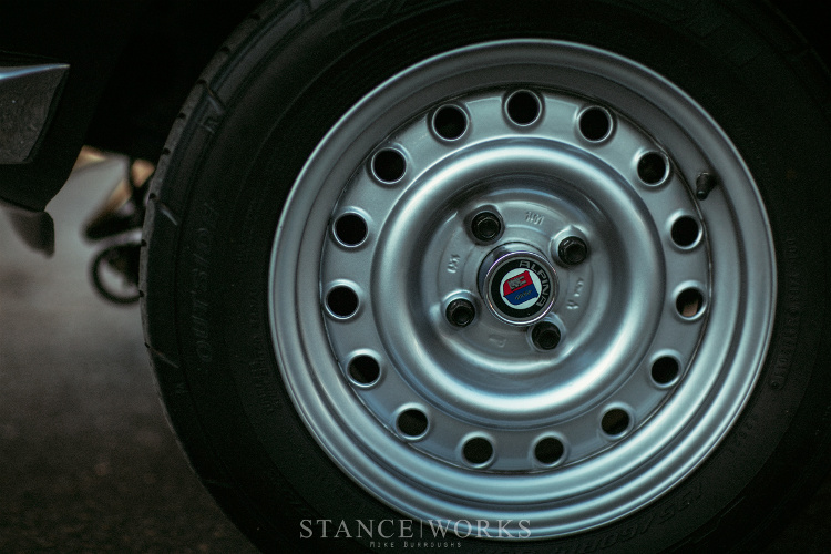 bmw-1800-neue-klasse-wheels-alpina-steelies-1.jpg